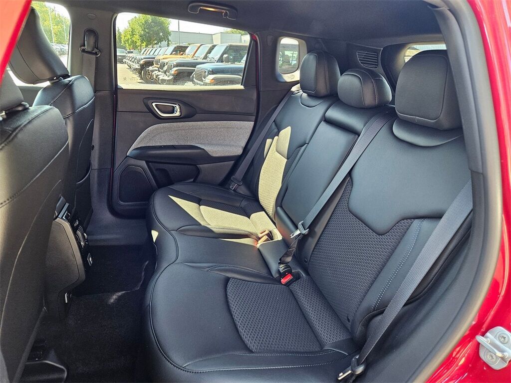2025 Jeep Compass Latitude Gresham OR