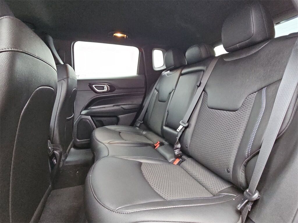 2025 Jeep Compass Latitude Gresham OR