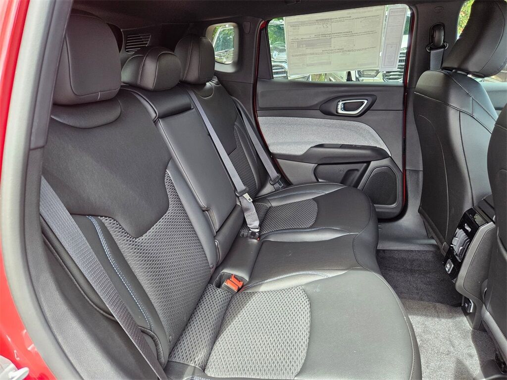 2025 Jeep Compass Latitude Gresham OR