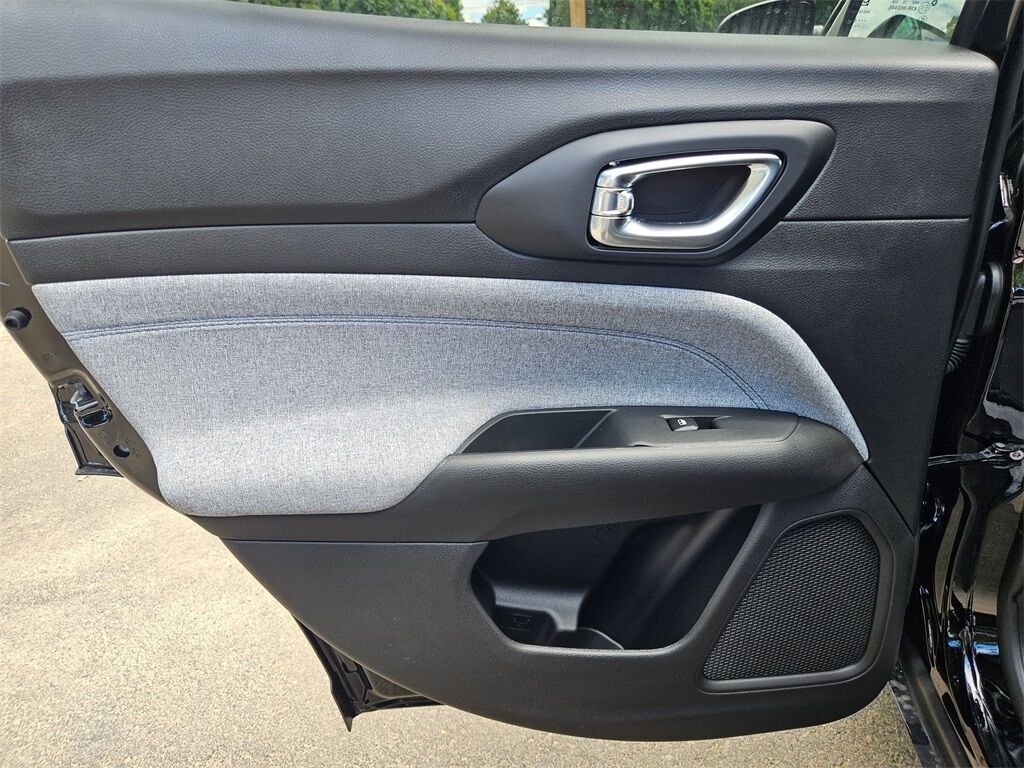 2025 Jeep Compass Latitude Gresham OR