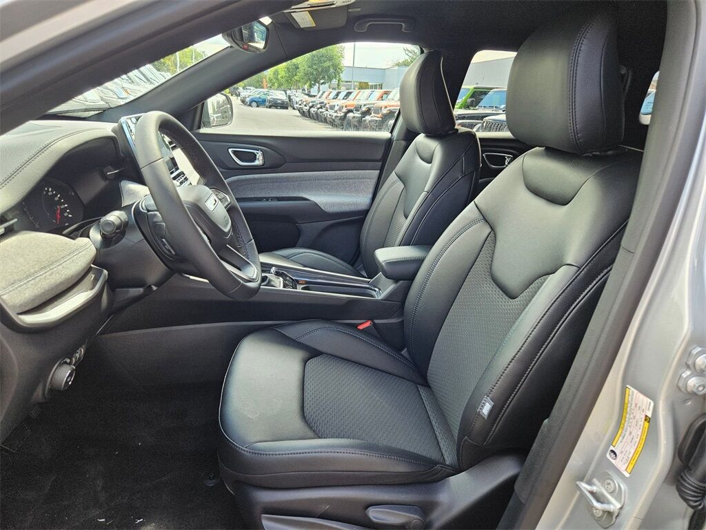 2025 Jeep Compass Latitude Gresham OR