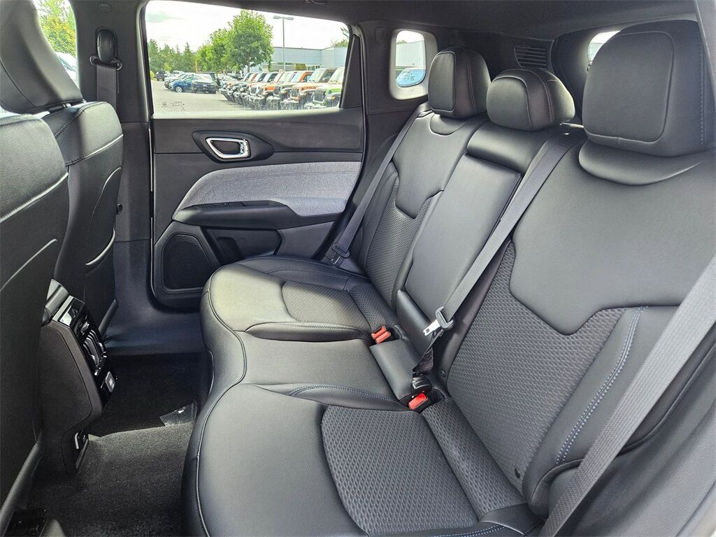 2025 Jeep Compass Latitude Gresham OR