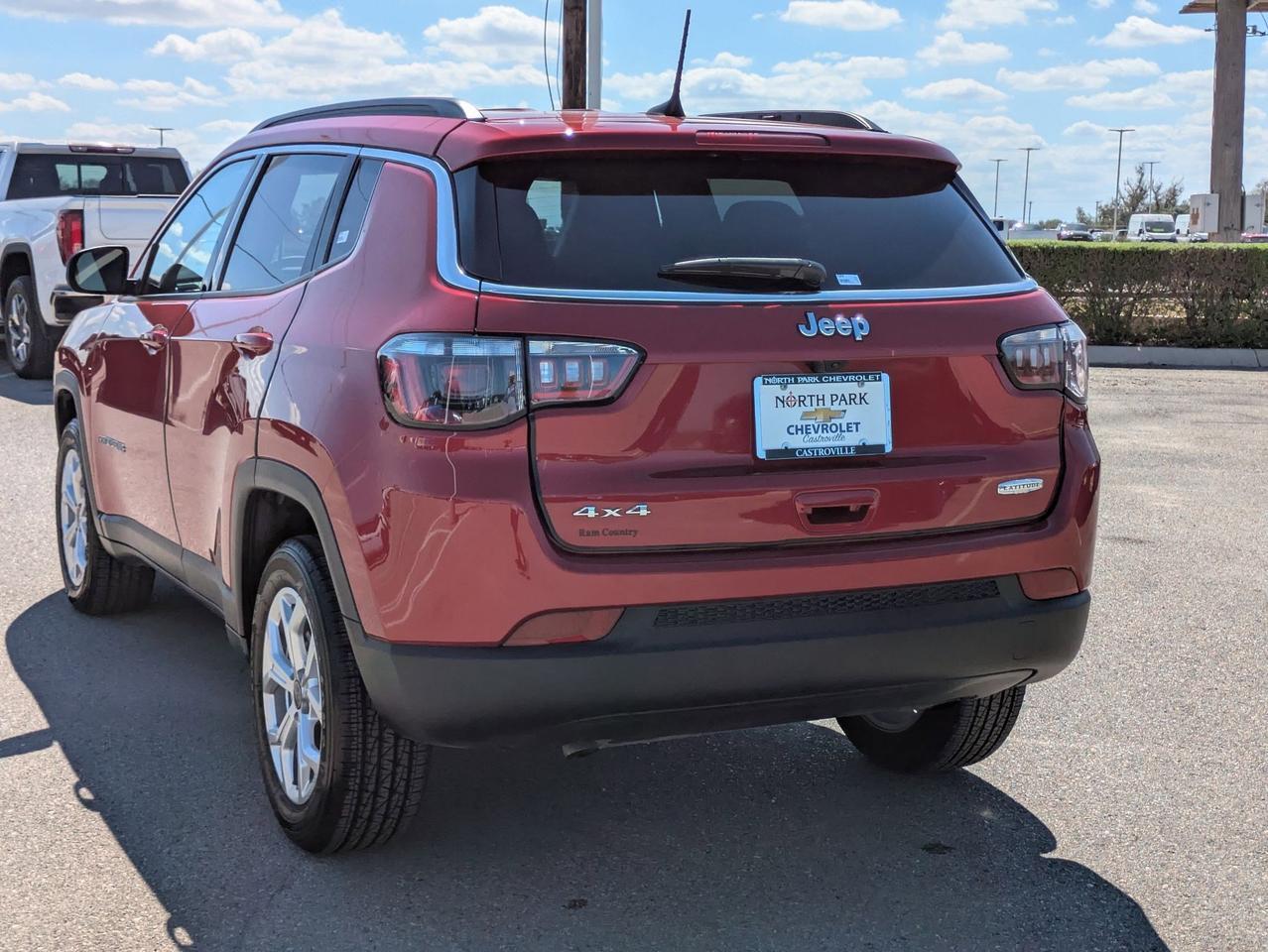 2025 Jeep Compass Latitude Castroville TX