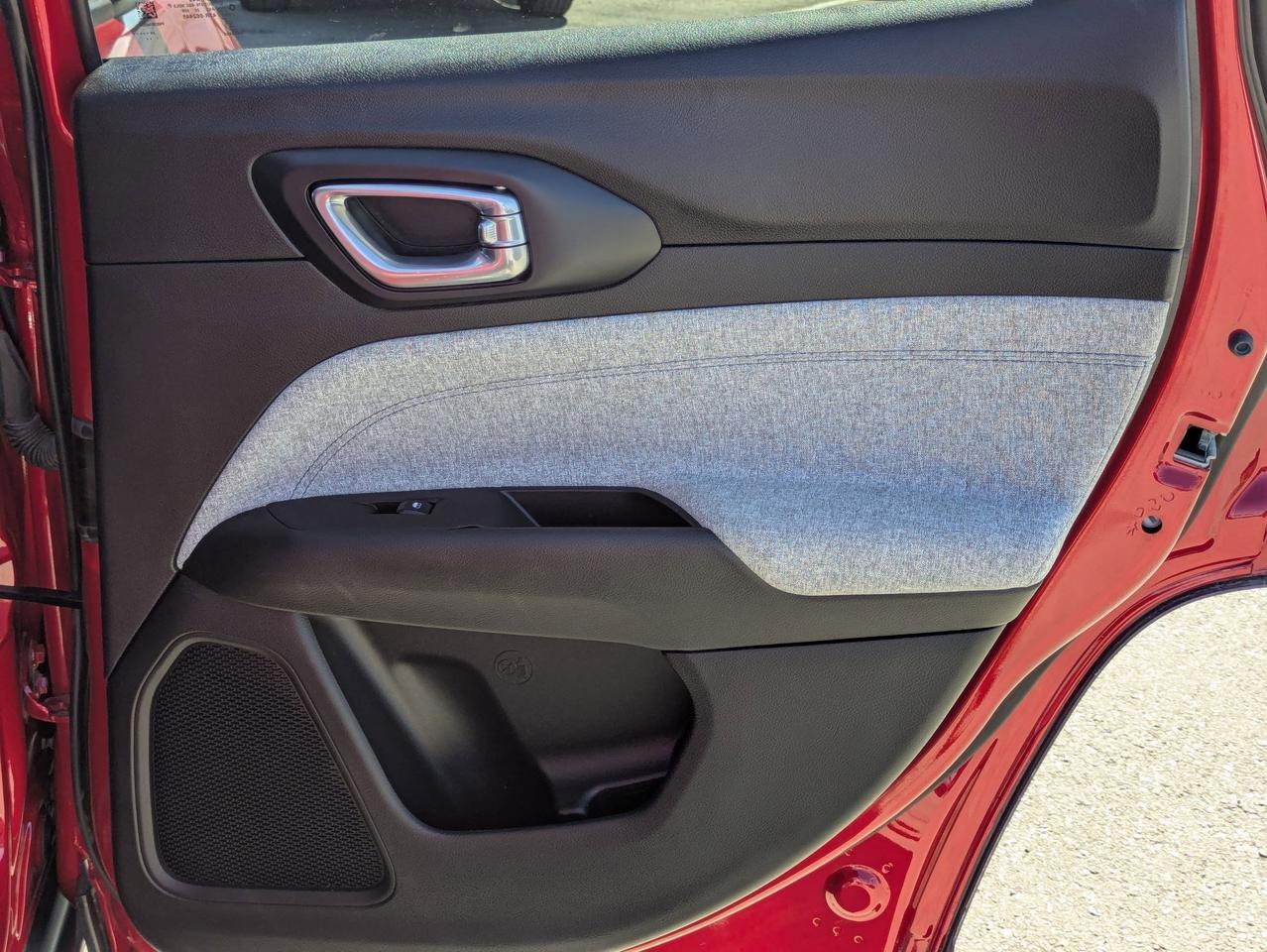 2025 Jeep Compass Latitude Castroville TX