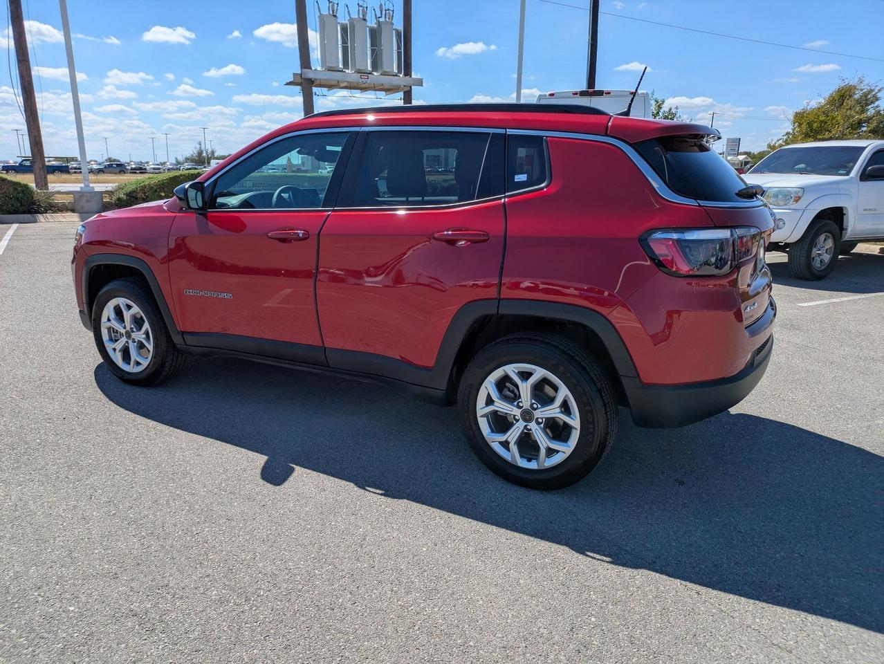 2025 Jeep Compass Latitude Castroville TX
