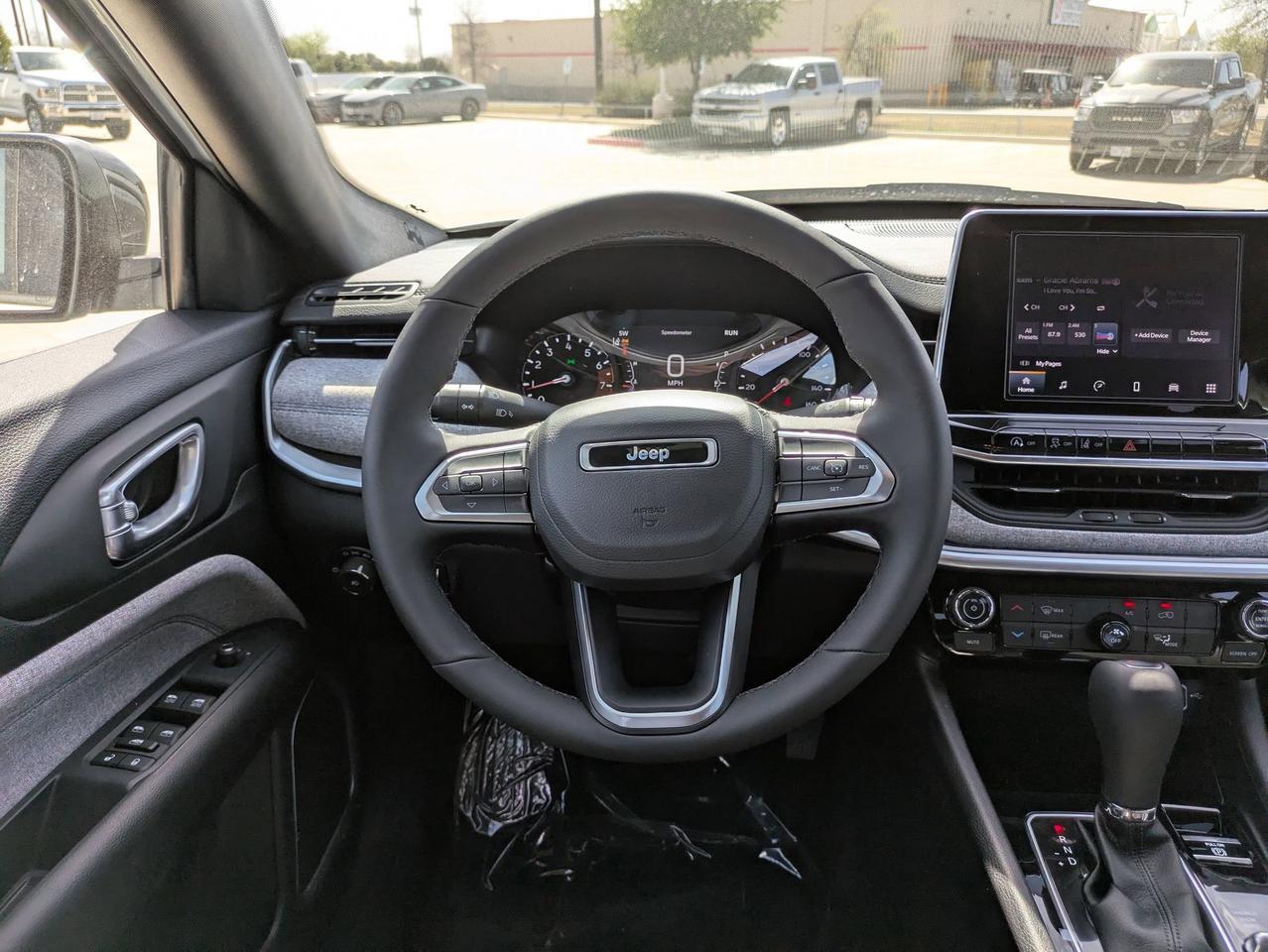 2025 Jeep Compass Latitude Castroville TX