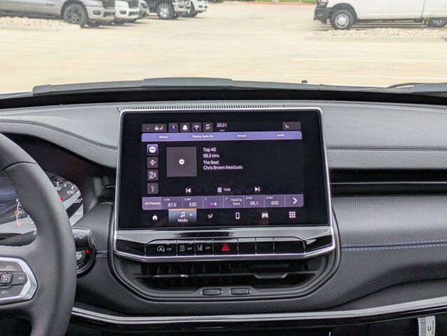 2025 Jeep Compass Latitude Castroville TX