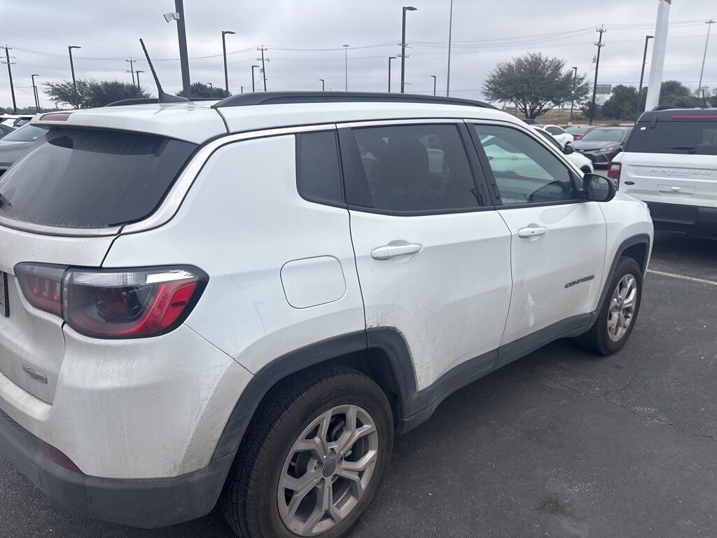 2025 Jeep Compass Latitude
