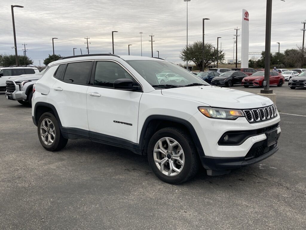 2025 Jeep Compass Latitude