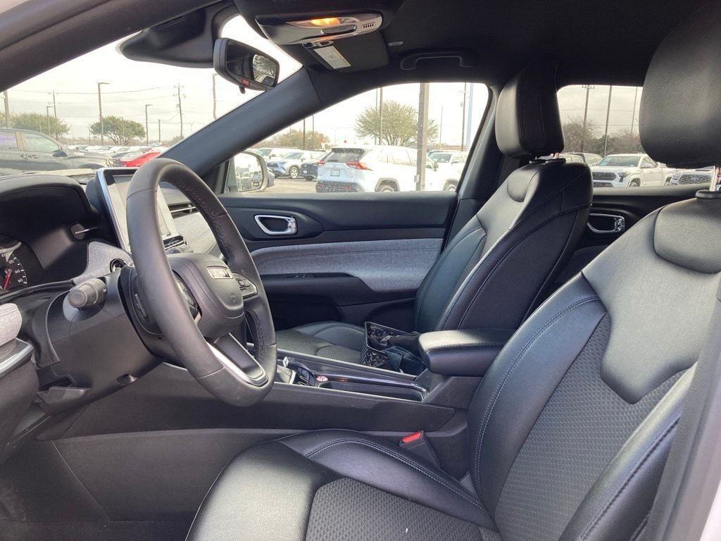 2025 Jeep Compass Latitude San Antonio TX