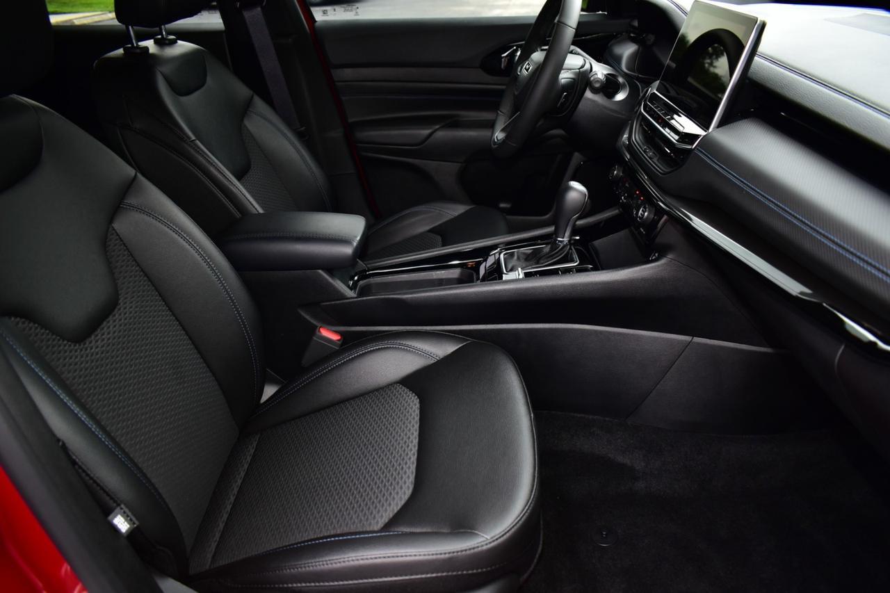 2025 Jeep Compass Latitude Tampa FL