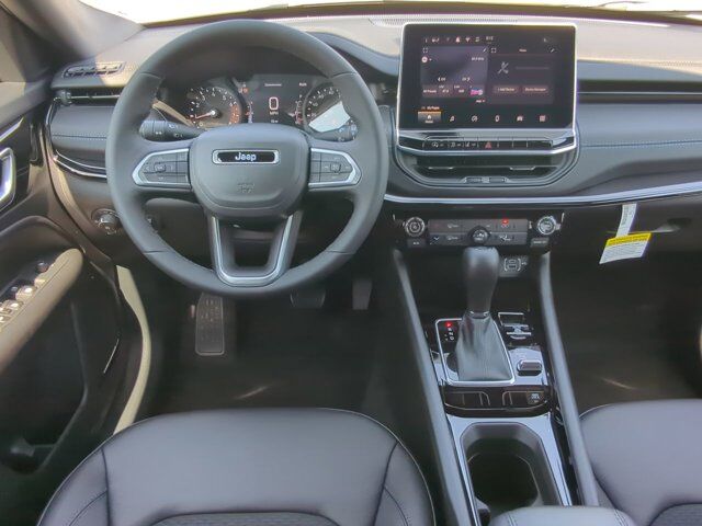 2025 Jeep Compass Latitude Winder GA