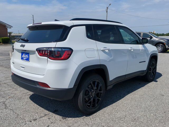 2025 Jeep Compass Latitude Winder GA