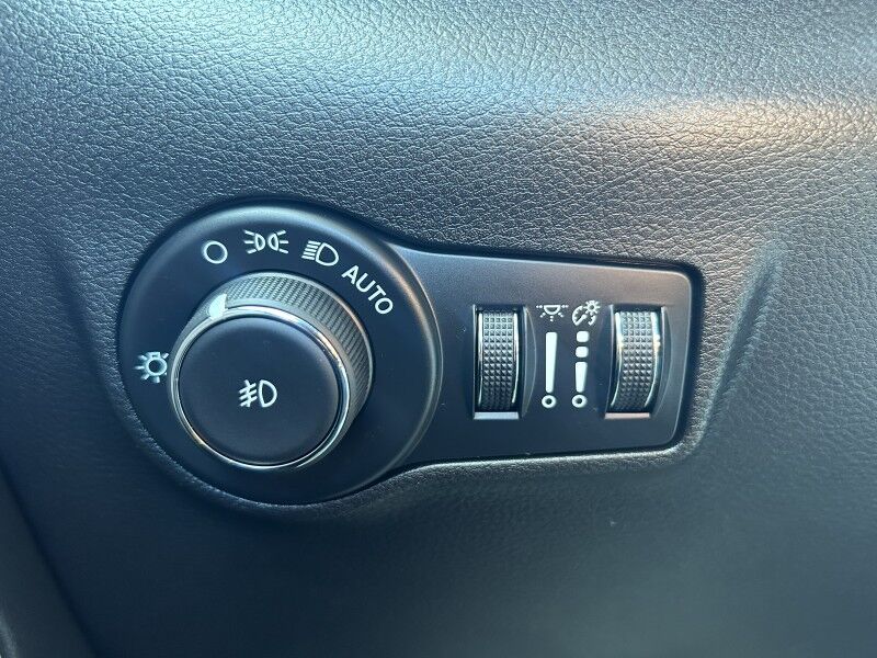 2025 Jeep Compass Limited - 1 OWNER - LOCAL TRADE IN Webster MA
