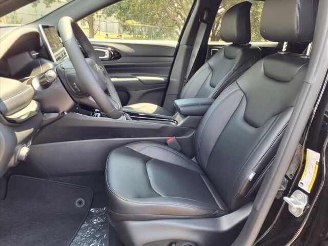 2025 Jeep Compass Limited  TX