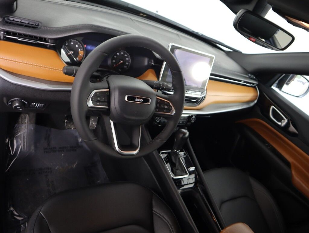 2025 Jeep Compass Limited 4x4 w/Sun+Sound Group Maumee OH