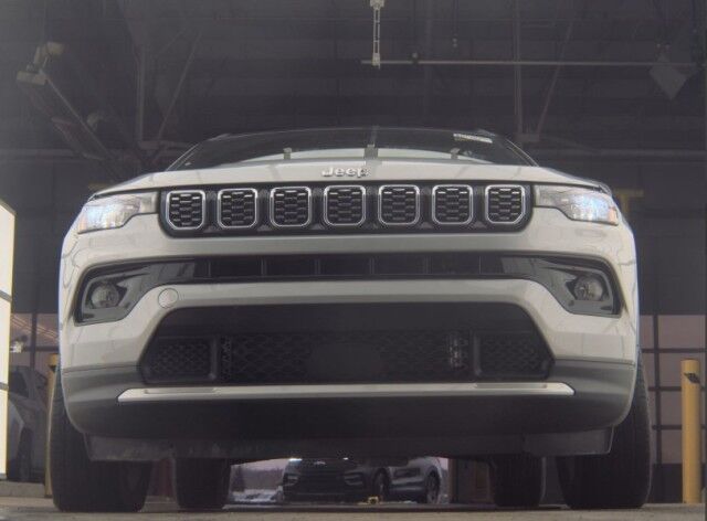 2025 Jeep Compass Limited photo 4