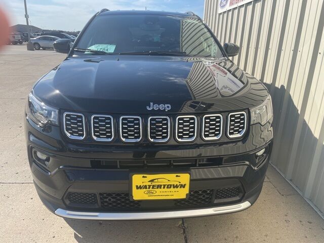 2025 Jeep Compass Limited Watertown SD