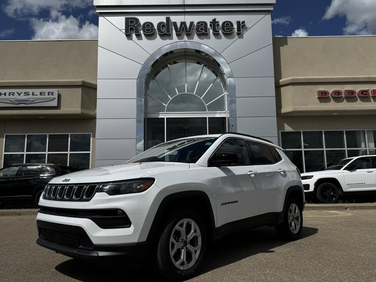 2025 Jeep Compass North 4x4 | 2L Turbo | Pano Sunroof | NAV | Power Liftgate