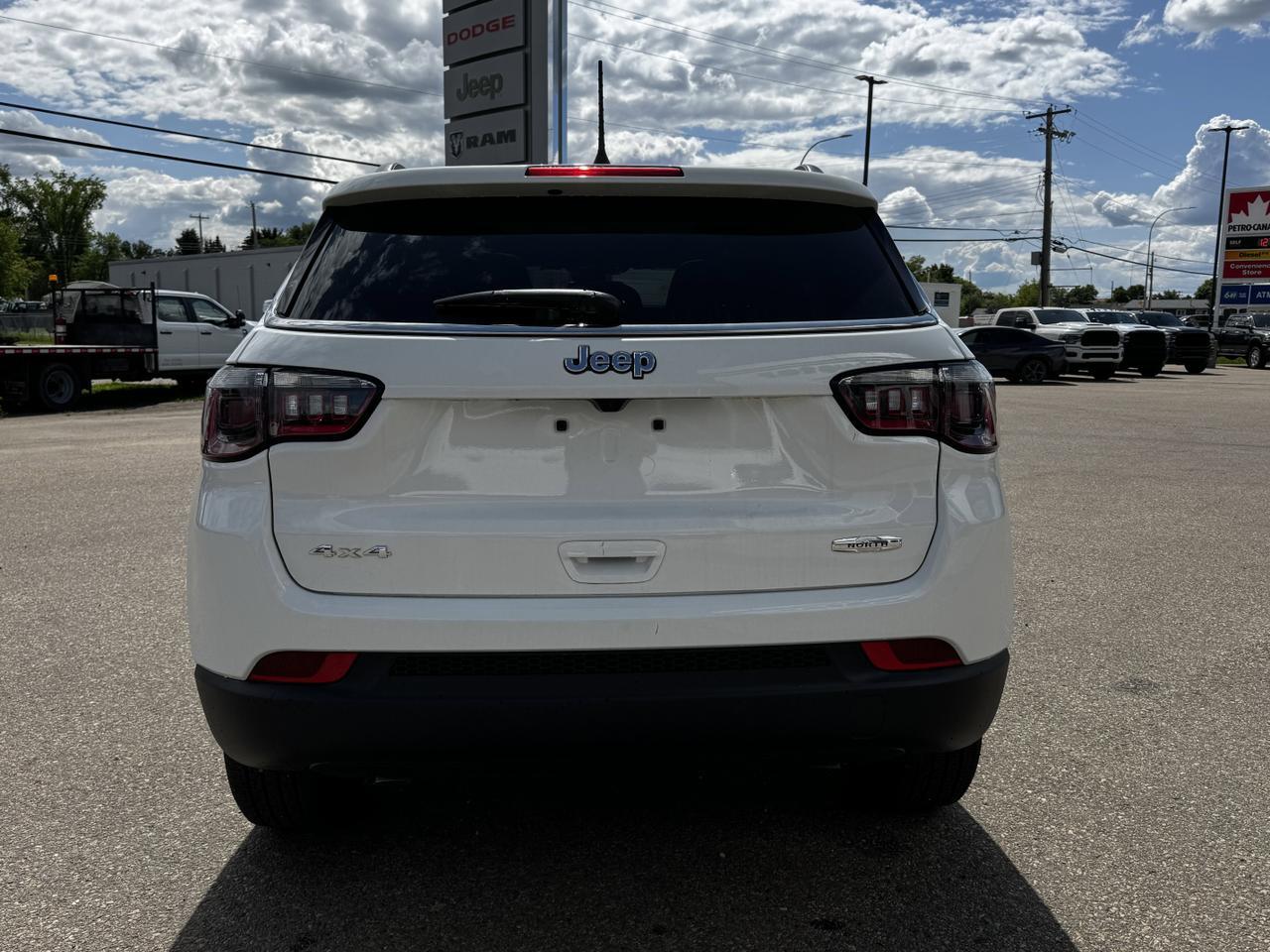2025 Jeep Compass North 4x4 | 2L Turbo | Pano Sunroof | NAV | Power Liftgate Redwater AB