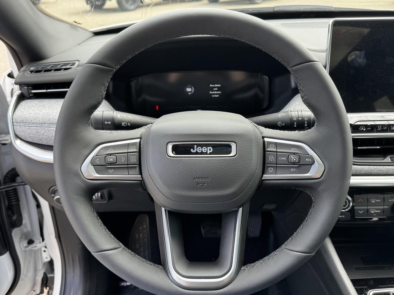 2025 Jeep Compass North 4x4 | 2L Turbo | Pano Sunroof | NAV | Power Liftgate Redwater AB