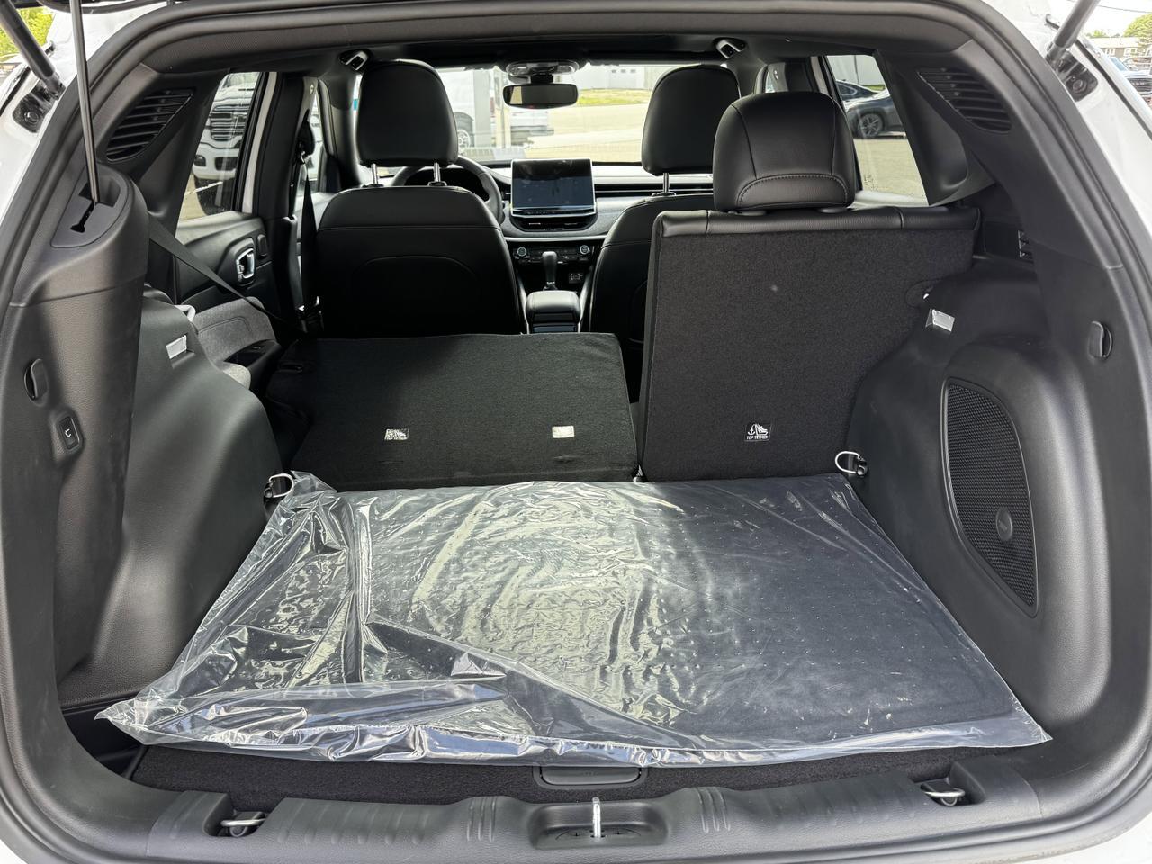 2025 Jeep Compass North 4x4 | 2L Turbo | Pano Sunroof | NAV | Power Liftgate Redwater AB