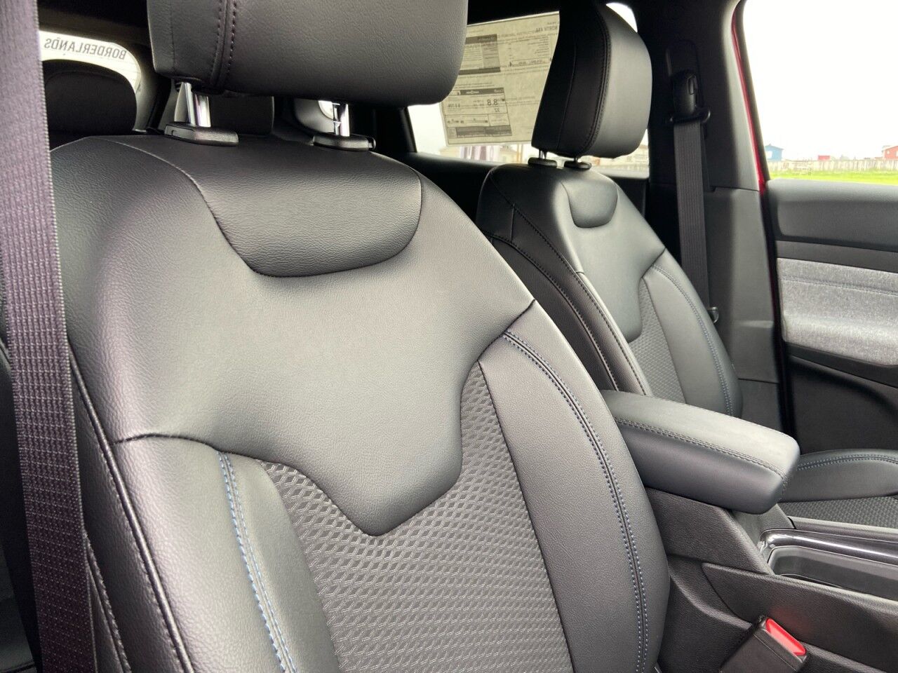 2025 Jeep Compass North High Level AB