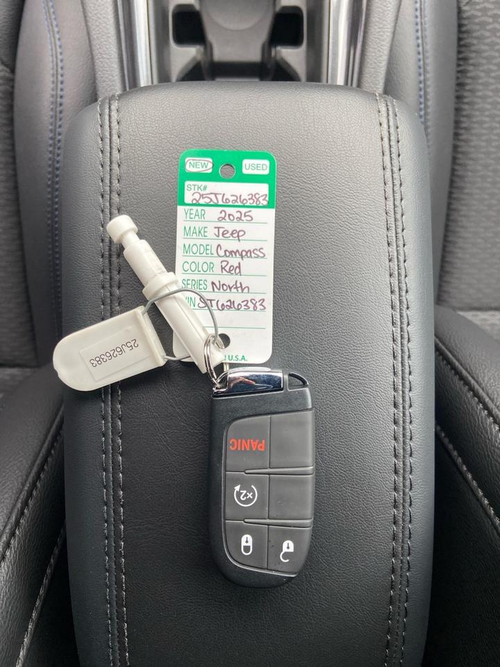 2025 Jeep Compass North High Level AB
