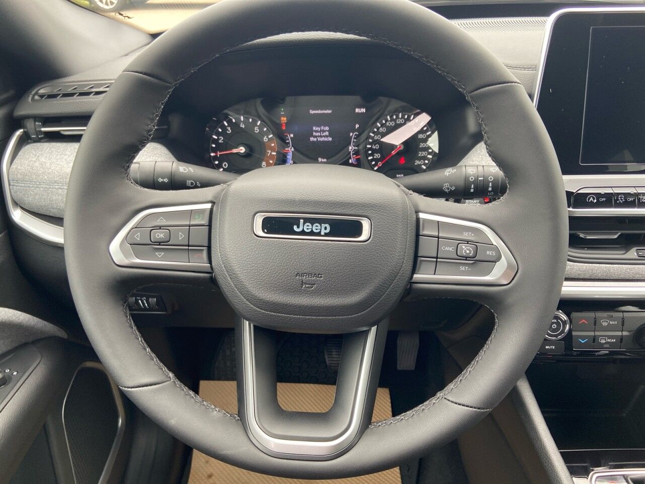 2025 Jeep Compass North High Level AB