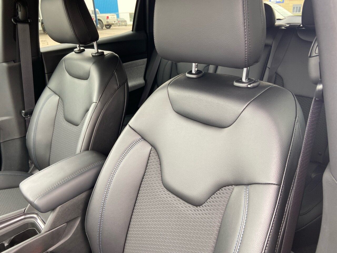 2025 Jeep Compass North High Level AB