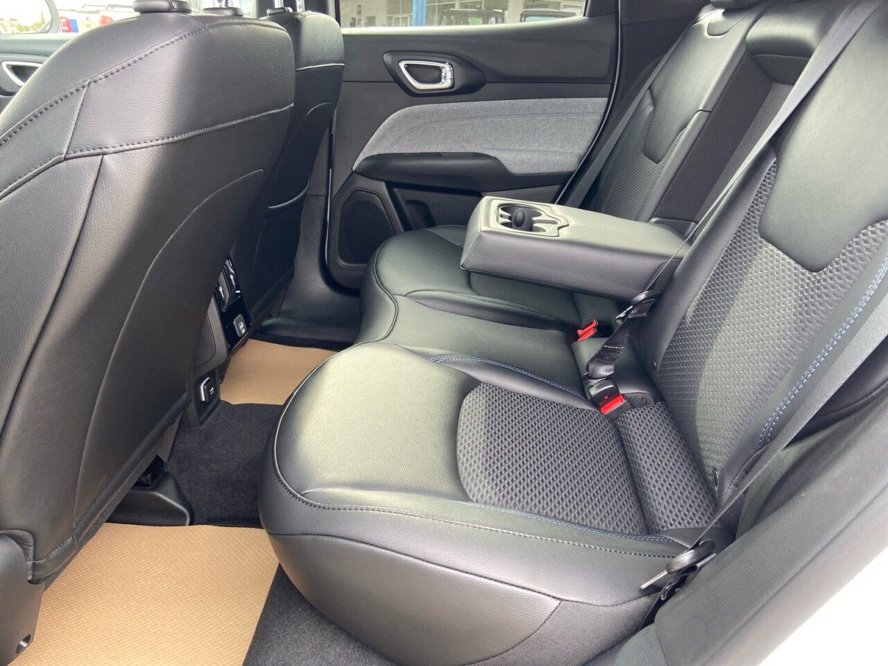 2025 Jeep Compass North High Level AB