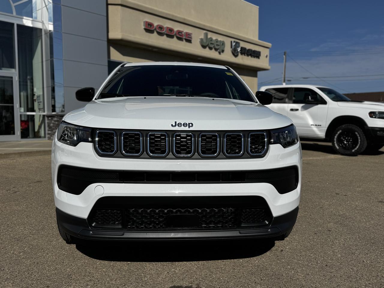 2025 Jeep Compass Sport 4x4 | 2L Turbo | Low KMs | Heated Seats | Rearview Camera | Bluetooth | Towing Capability Redwater AB