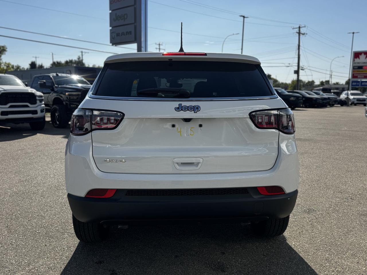 2025 Jeep Compass Sport 4x4 | 2L Turbo | Low KMs | Heated Seats | Rearview Camera | Bluetooth | Towing Capability Redwater AB