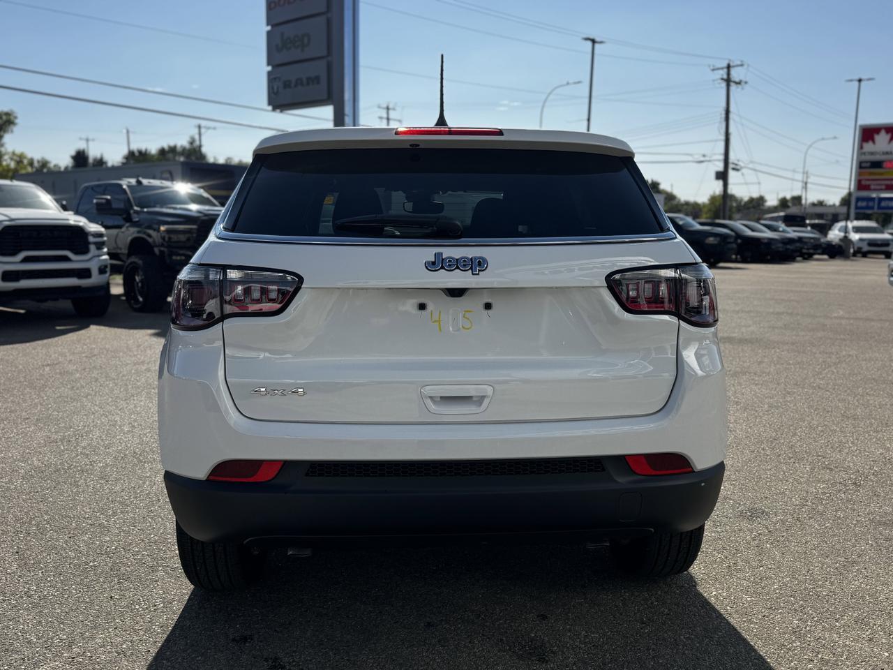2025 Jeep Compass Sport 4x4 | 2L Turbo | Low KMs | Heated Seats | Rearview Camera | Bluetooth | Towing Capability Redwater AB