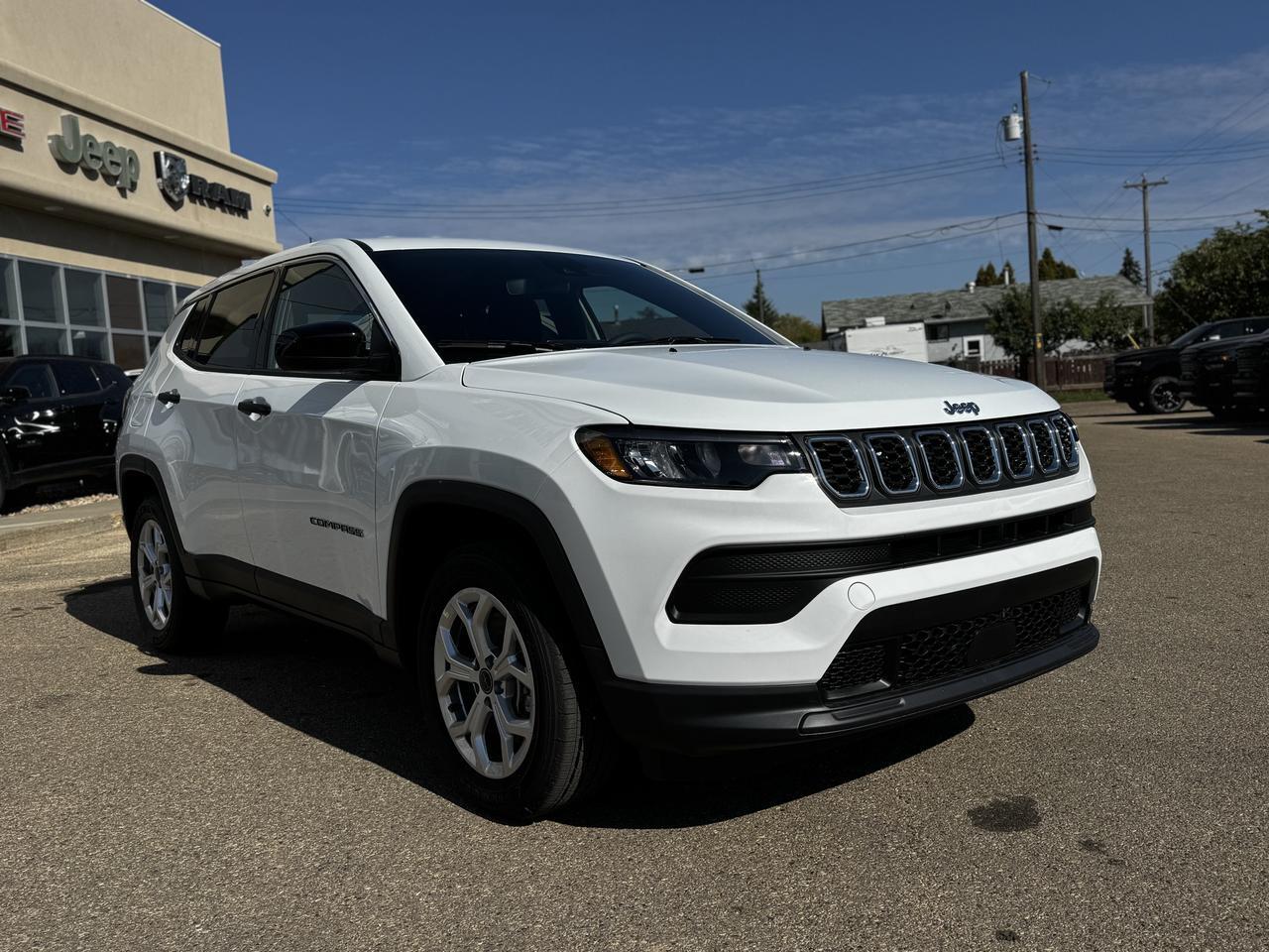 2025 Jeep Compass Sport 4x4 | 2L Turbo | Low KMs | Heated Seats | Rearview Camera | Bluetooth | Towing Capability Redwater AB