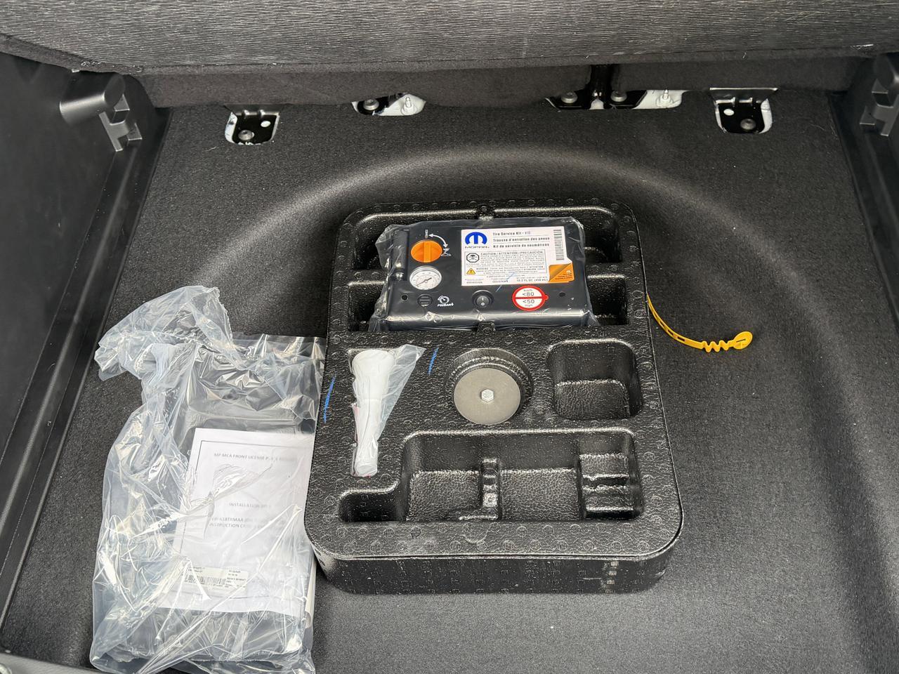 2025 Jeep Compass Sport 4x4 | 2L Turbo | Low KMs | Heated Seats | Rearview Camera | Bluetooth | Towing Capability Redwater AB