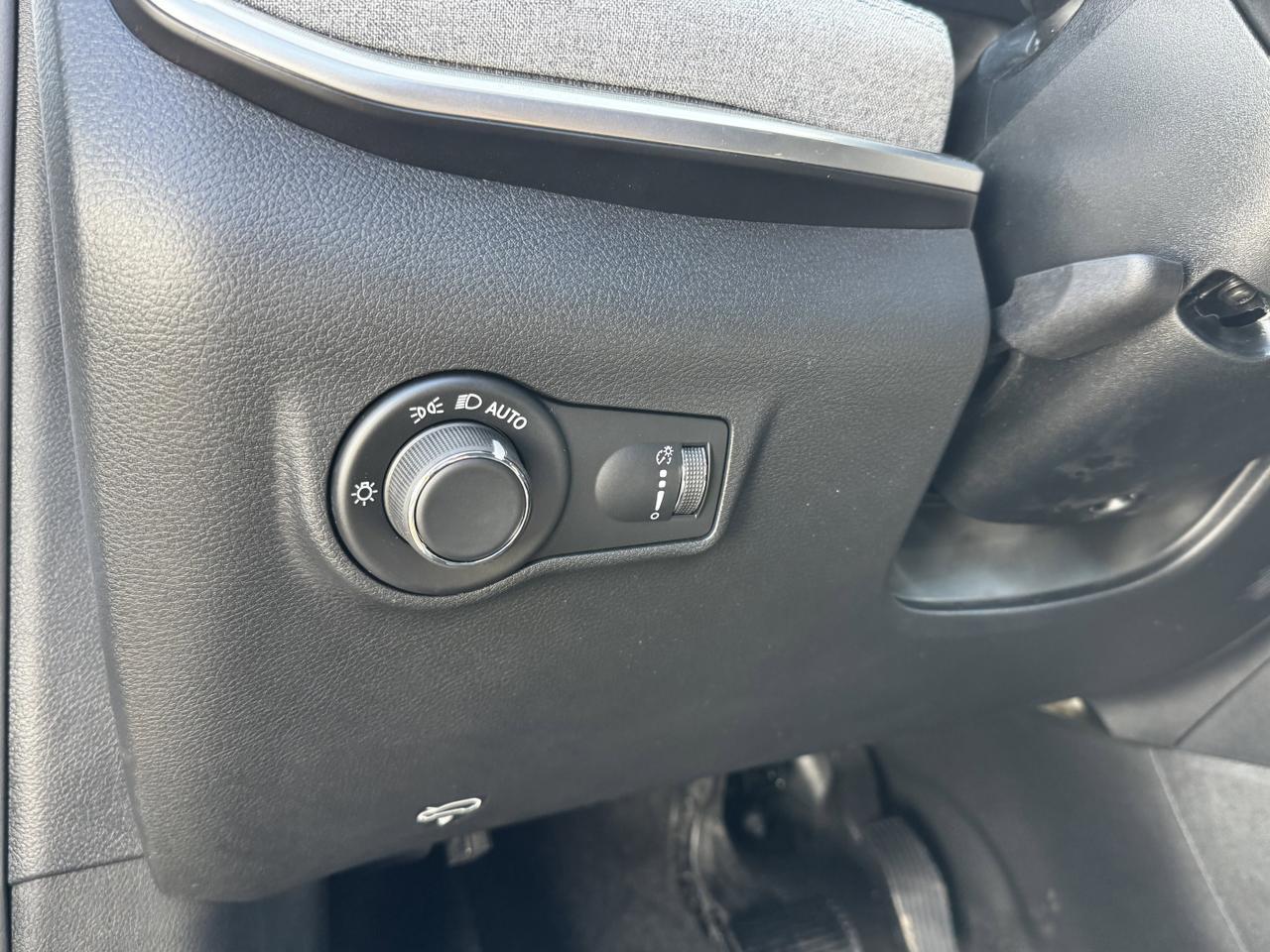 2025 Jeep Compass Sport 4x4 SUV | 2L Turbo | Heated Seats | Backup Camera | AC Redwater AB