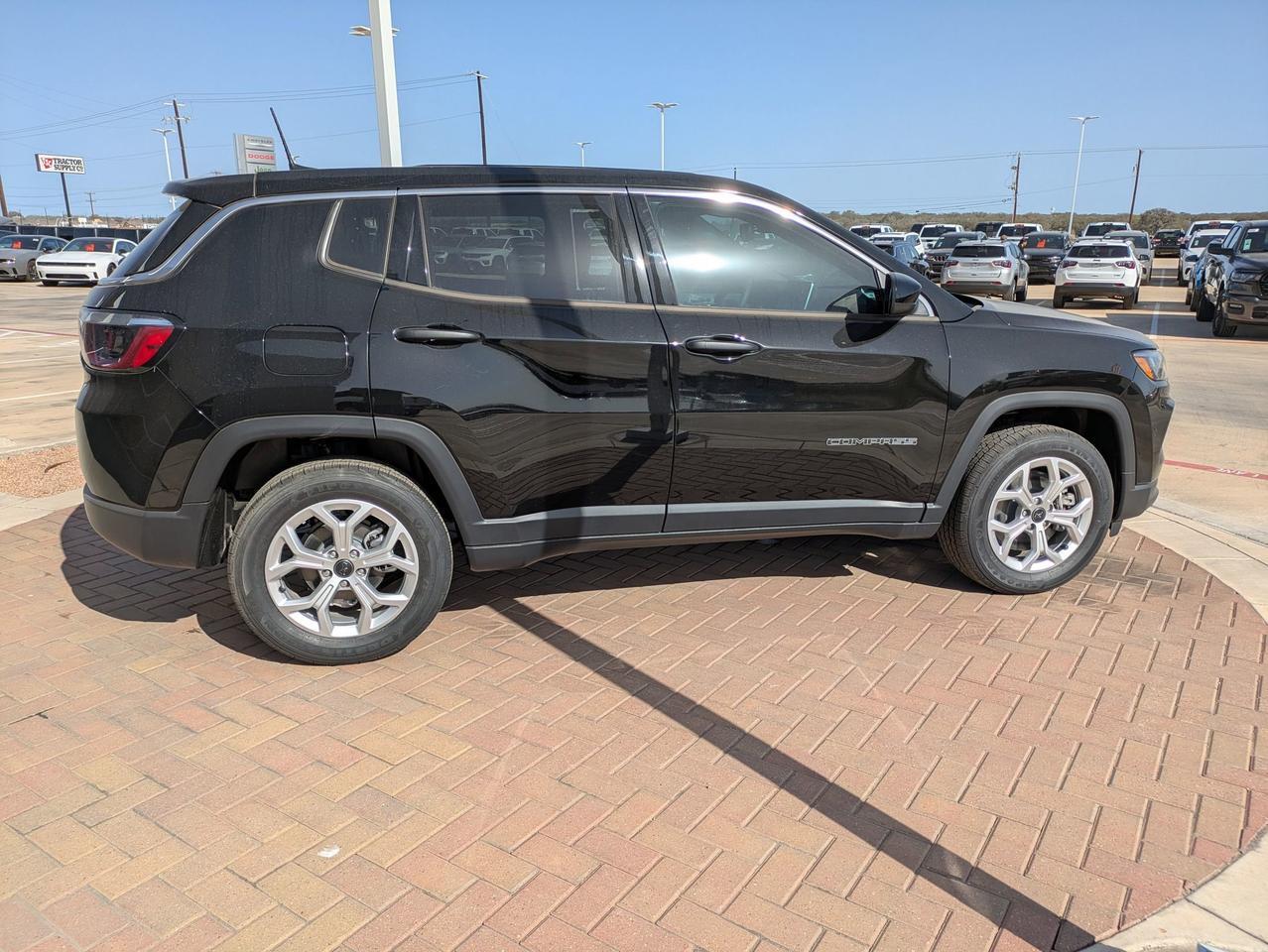 2025 Jeep Compass Sport Castroville TX