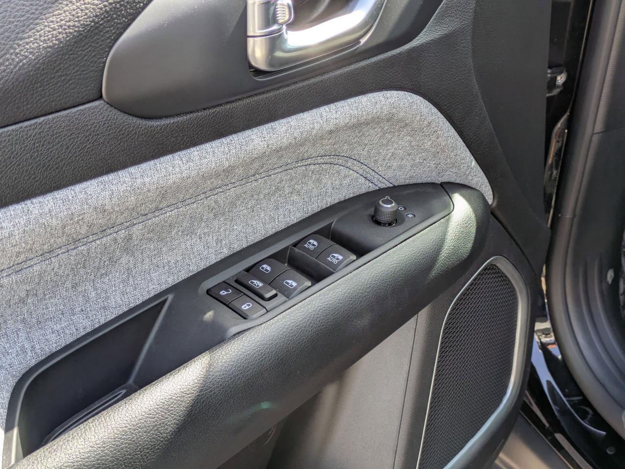 2025 Jeep Compass Sport Castroville TX