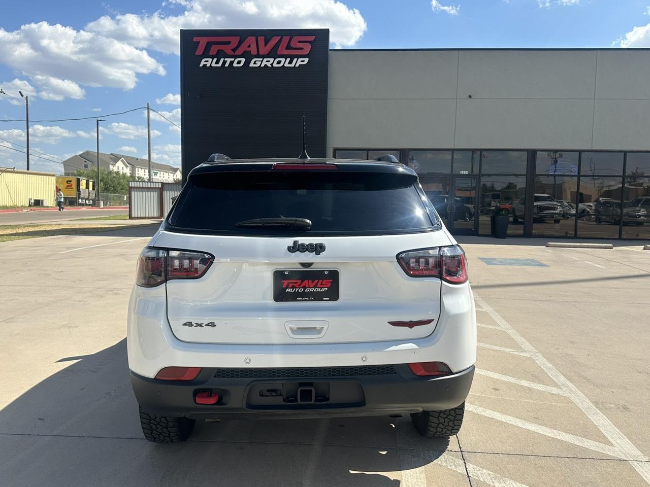2025 Jeep Compass Trailhawk - Photo 9