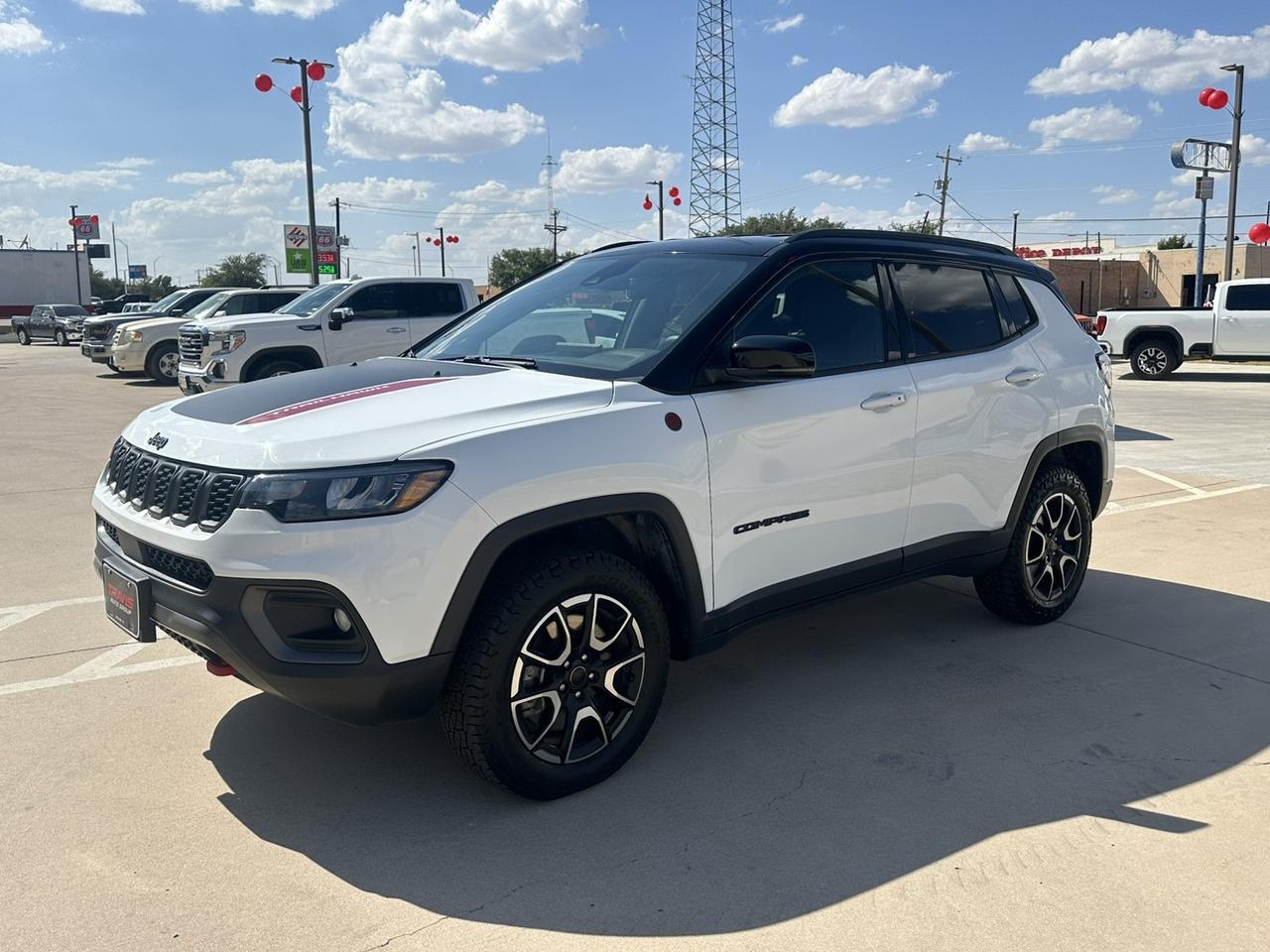 2025 Jeep Compass Trailhawk - Photo 11