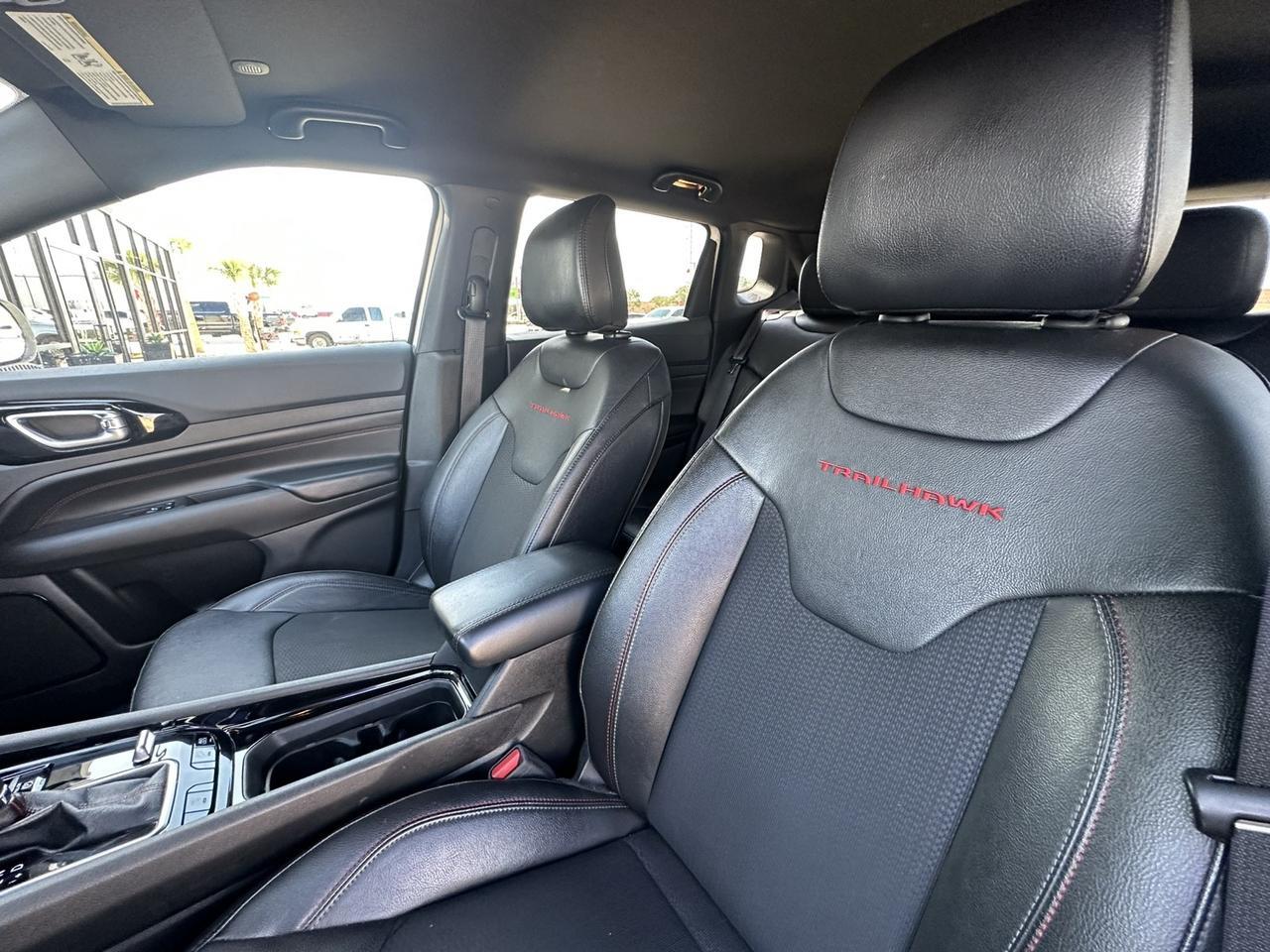 2025 Jeep Compass Trailhawk - Photo 14