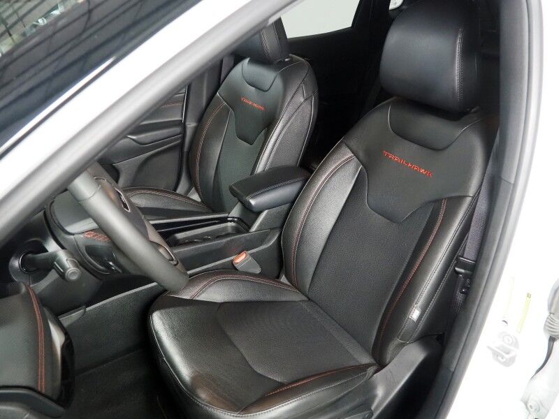 2025 Jeep Compass Trailhawk - Photo 13