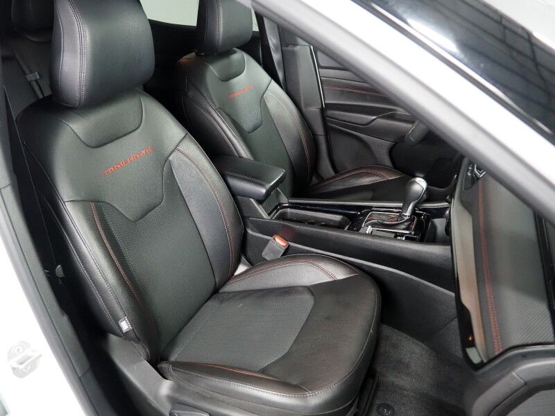 2025 Jeep Compass Trailhawk 4WD *ADAPTIVE CRUISE, SAFETY ALERTS, BACKUP-CAMERA, COLOR TOUCHSREEN, KEYLESS ENTRY, OFF ROAD SUSPENSION, APPLE & ANDROID