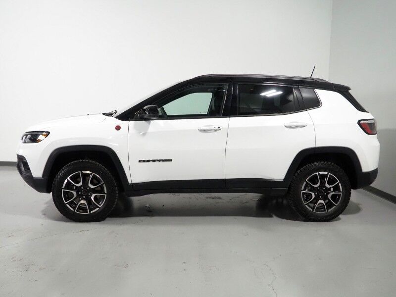 2025 Jeep Compass Trailhawk - Photo 8