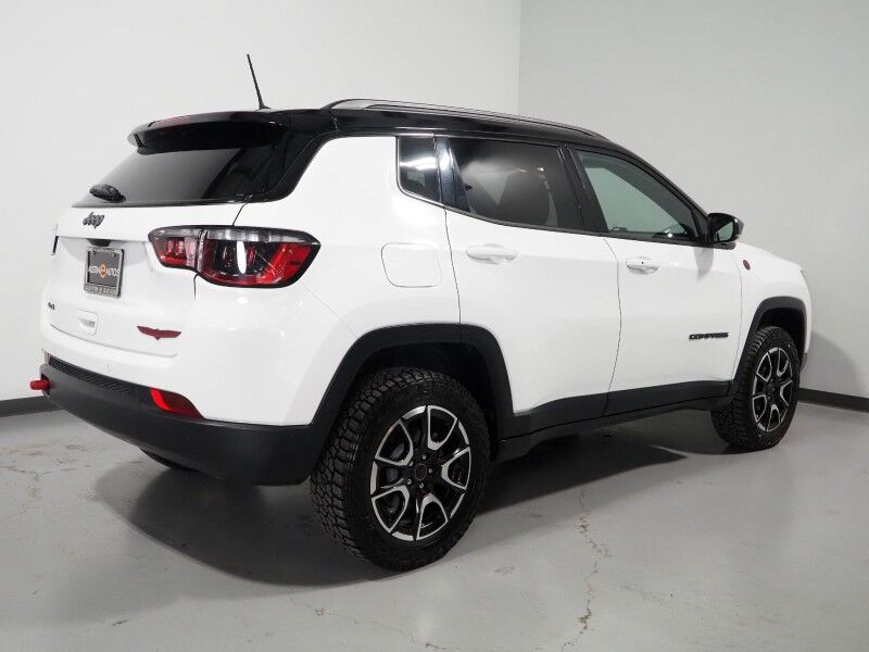 2025 Jeep Compass Trailhawk - Photo 5