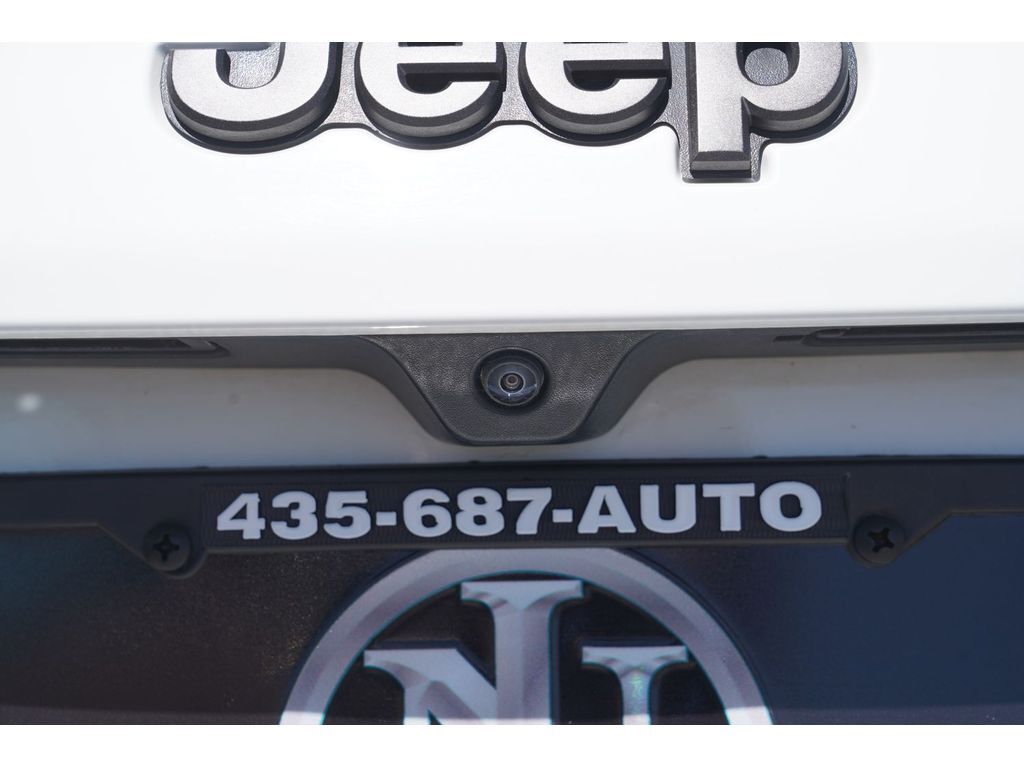 2025 Jeep Compass Trailhawk - Photo 15