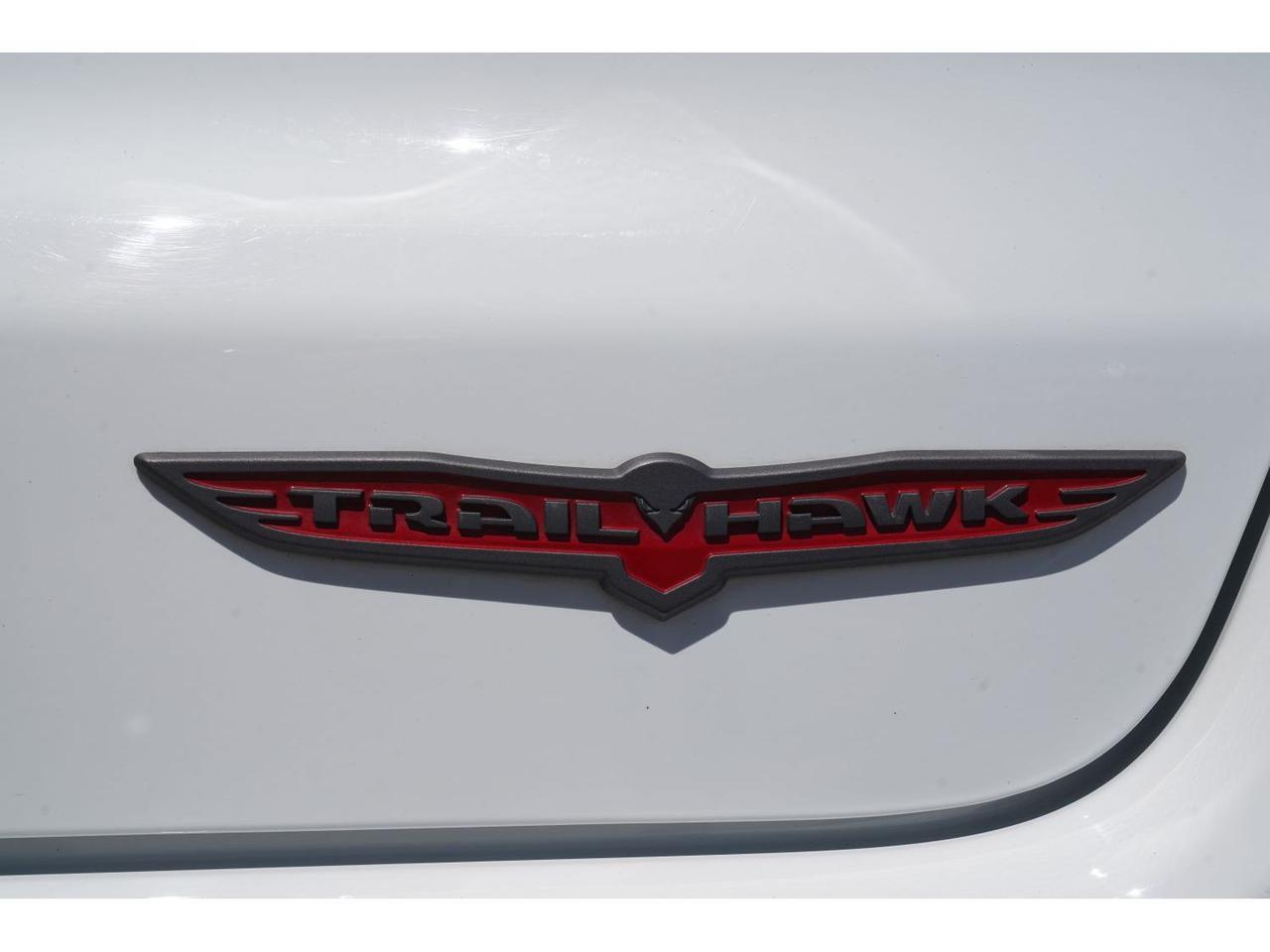 2025 Jeep Compass Trailhawk - Photo 14