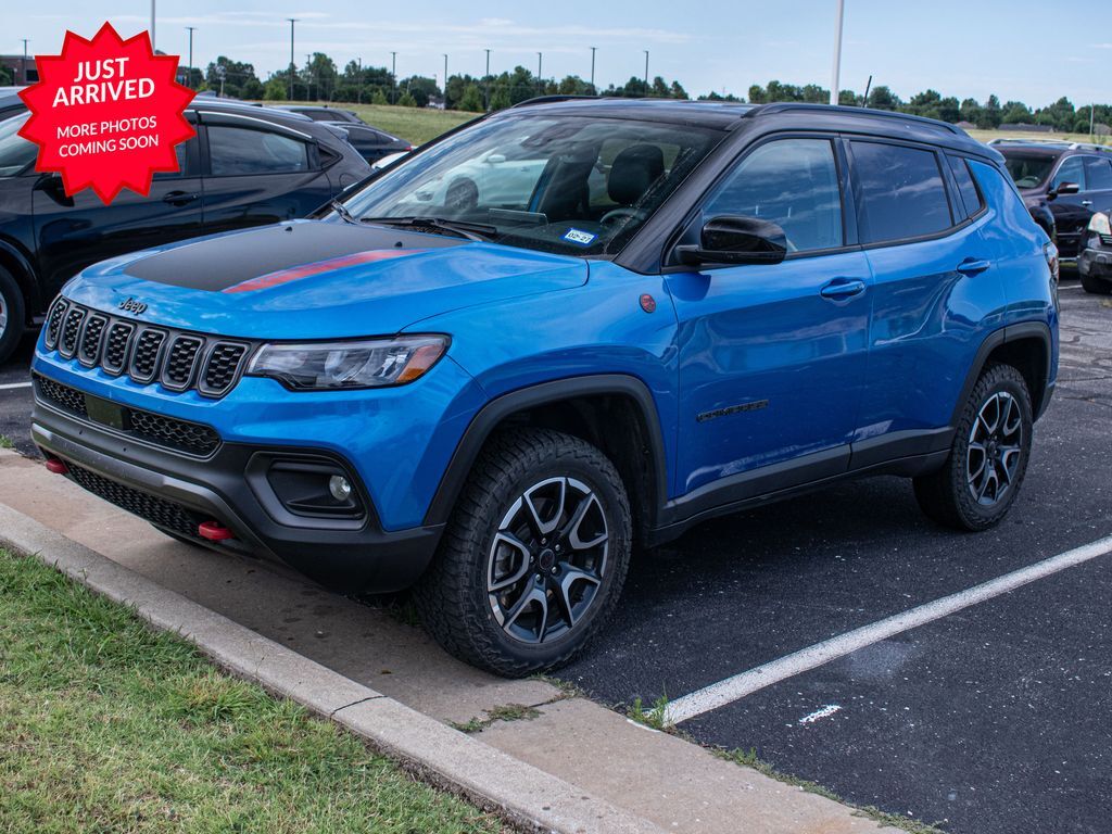 2025 Jeep Compass Trailhawk