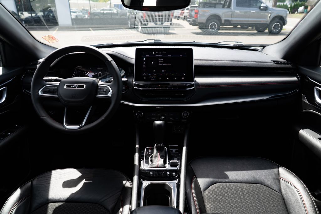 2025 Jeep Compass Trailhawk Milwaukie OR